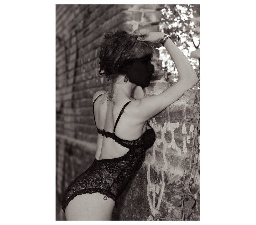 Castings, modèles, photographes Nord Cambrai - 59400 - Photos Vivastreet Recherche modèle photo lingerie.