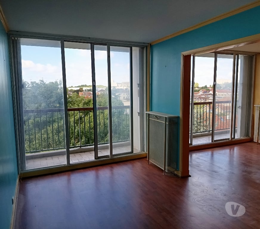 Appartements à vendre Val-de-Marne Villejuif - 94800 - Photos Vivastreet Appartement rare 94