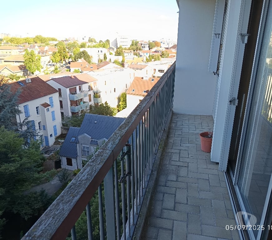 Appartements à vendre Val-de-Marne Villejuif - 94800 - Photos Vivastreet Appartement rare 94