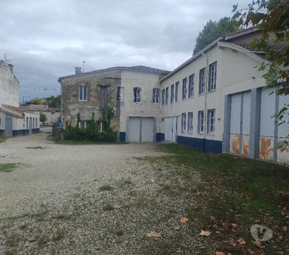 Location parking & garage Miramont de Guyenne Lot-et-Garonne - Photos Vivastreet GARAGE GARDE MEUBLE