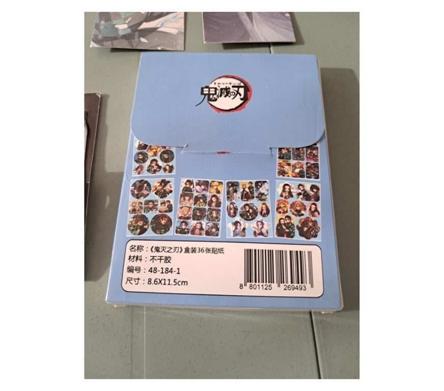 Collection Moselle Semecourt - 57280 - Photos Vivastreet Lot Demon Slayers stickers jeu poker manga anime japon