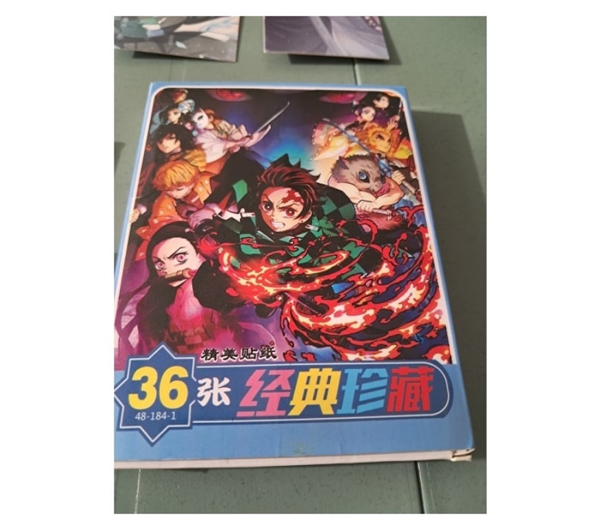 Collection Moselle Semecourt - 57280 - Photos Vivastreet Lot Demon Slayers stickers jeu poker manga anime japon