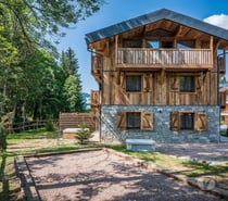 Chalet de luxe avec jacuzzi privé