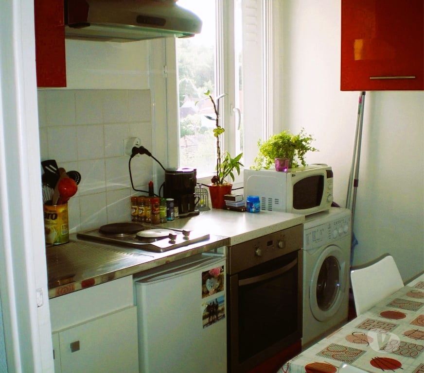 Location appartement Allier Cusset - 03300 - Photos Vivastreet Appartement F1, lumineux, 30m²