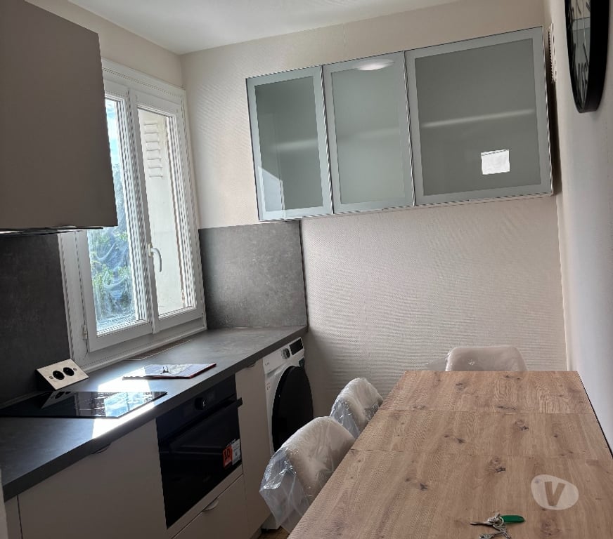 Location appartement Allier Cusset - 03300 - Photos Vivastreet Appartement F1, lumineux, 30m²
