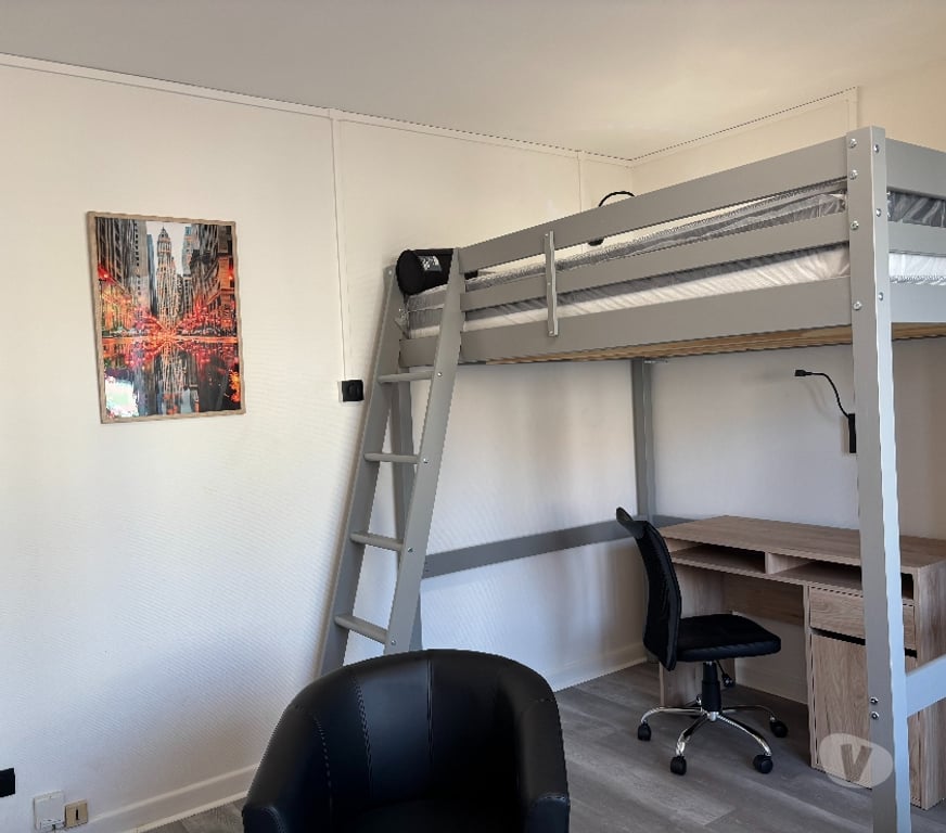 Location appartement Allier Cusset - 03300 - Photos Vivastreet Appartement F1, lumineux, 30m²