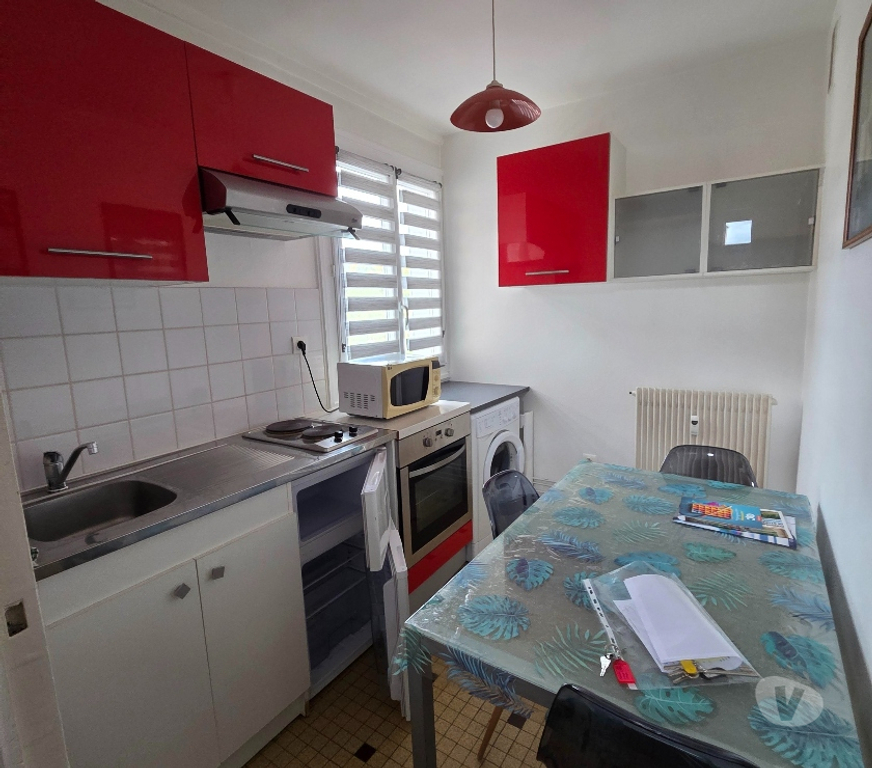 Location appartement Allier Cusset - 03300 - Photos Vivastreet Appartement F1, lumineux, 30m²