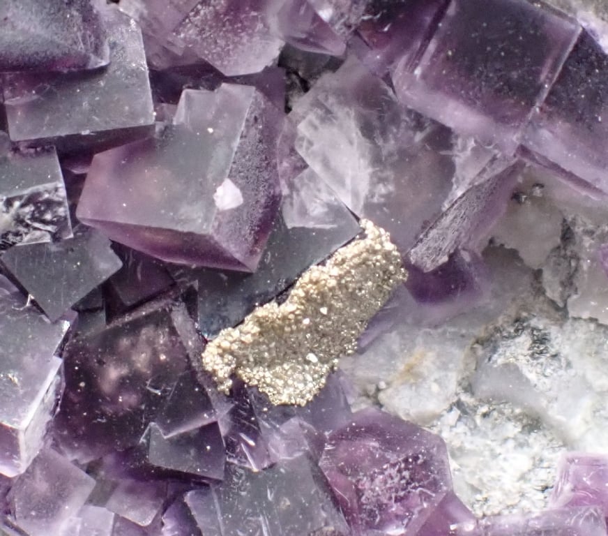 Collection Meurthe-et-Moselle Bertrichamps - 54120 - Photos Vivastreet Fluorite & Pyrite , Saint-Peray , Ardèche , France