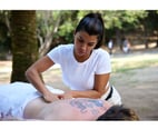 Massage bien-être, relaxant et tantrique – soin du corps