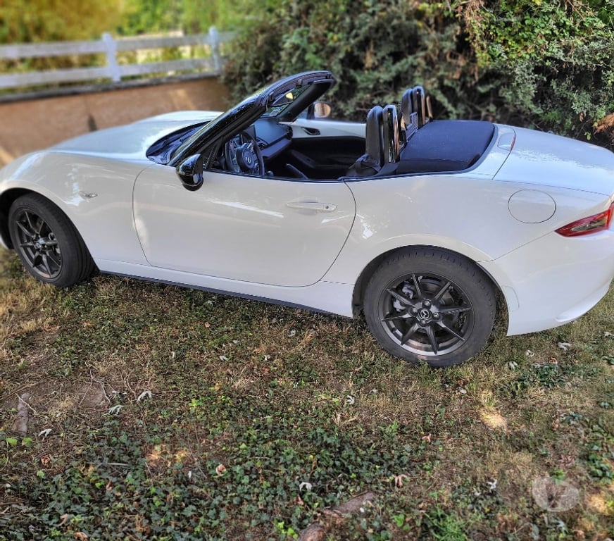 Voiture d'occasion Ain Peronnas - 01960 - Photos Vivastreet mazda mx5 cabriolet 2018 27512 kms etat neuf