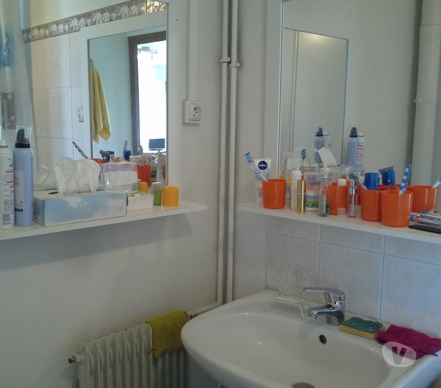 Appartement meublé Nord Lille - Photos Vivastreet Loue grand T2 meublé tout confort sécurisé avec parking