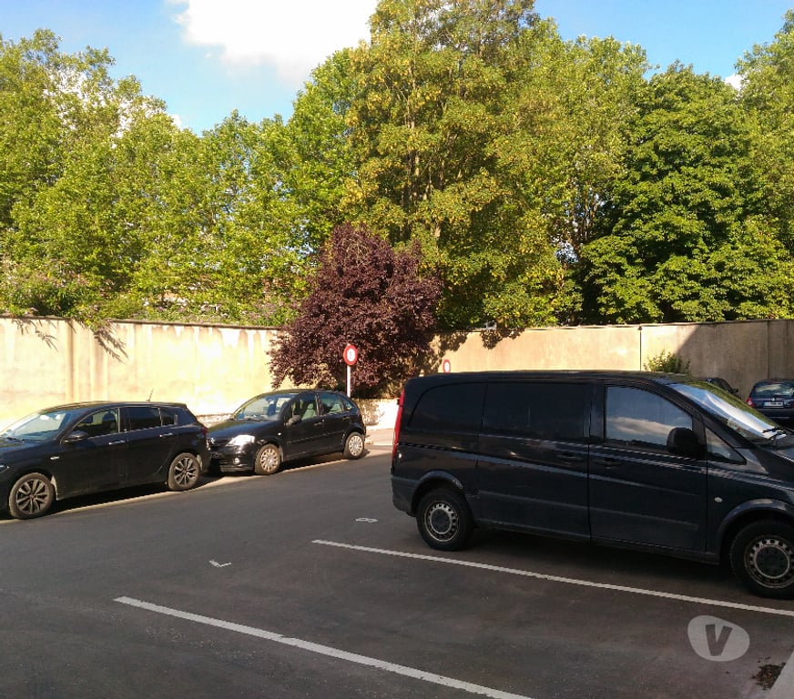Appartement meublé Nord Lille - Photos Vivastreet Loue grand T2 meublé tout confort sécurisé avec parking