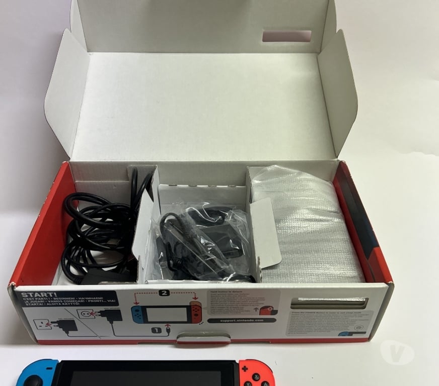 Jeux vidéo - consoles Gironde Bruges - 33520 - Photos Vivastreet Nintendo Switch Bleu Rouge Néon Version V2 complète