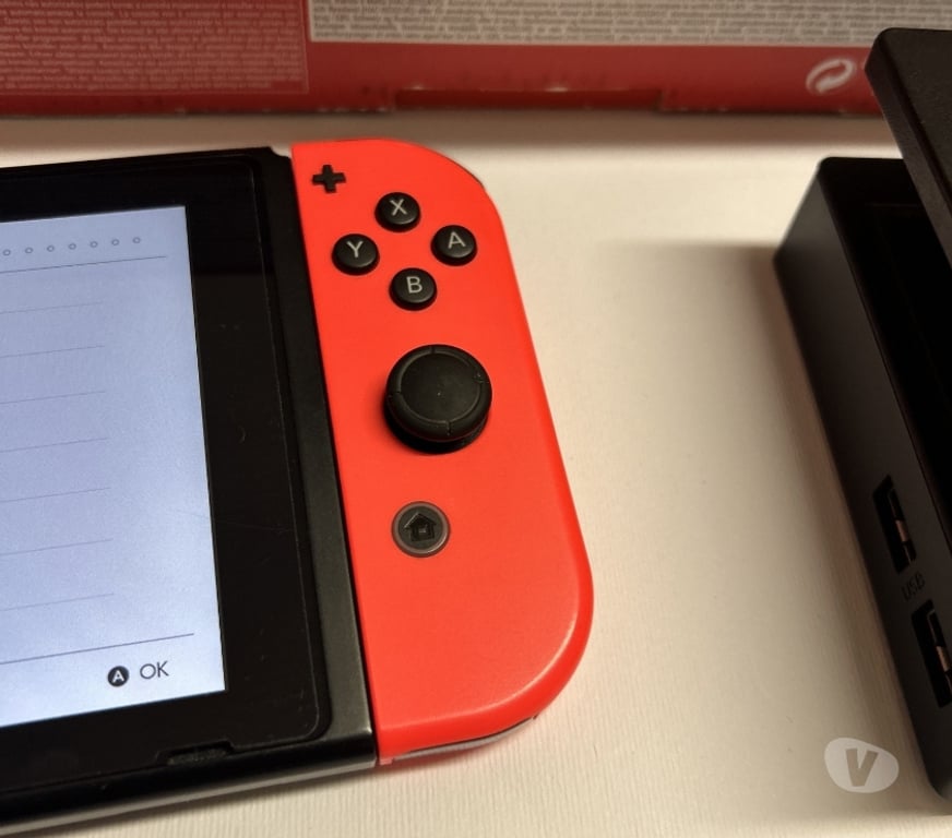 Jeux vidéo - consoles Gironde Bruges - 33520 - Photos Vivastreet Nintendo Switch Bleu Rouge Néon Version V2 complète