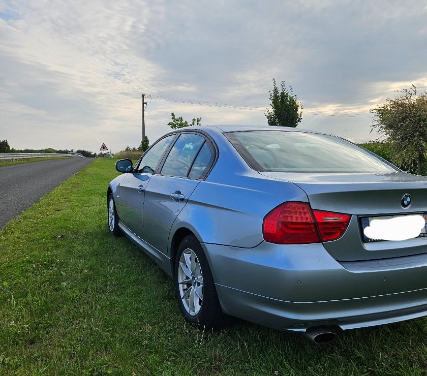 Voiture d'occasion Seine-Maritime Rouen - Photos Vivastreet VEND BMW Série 3 année 2009