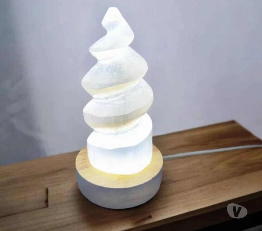 Décoration - art Haute-Corse Casabianca - 20237 - Photos Vivastreet Selenite Lighting