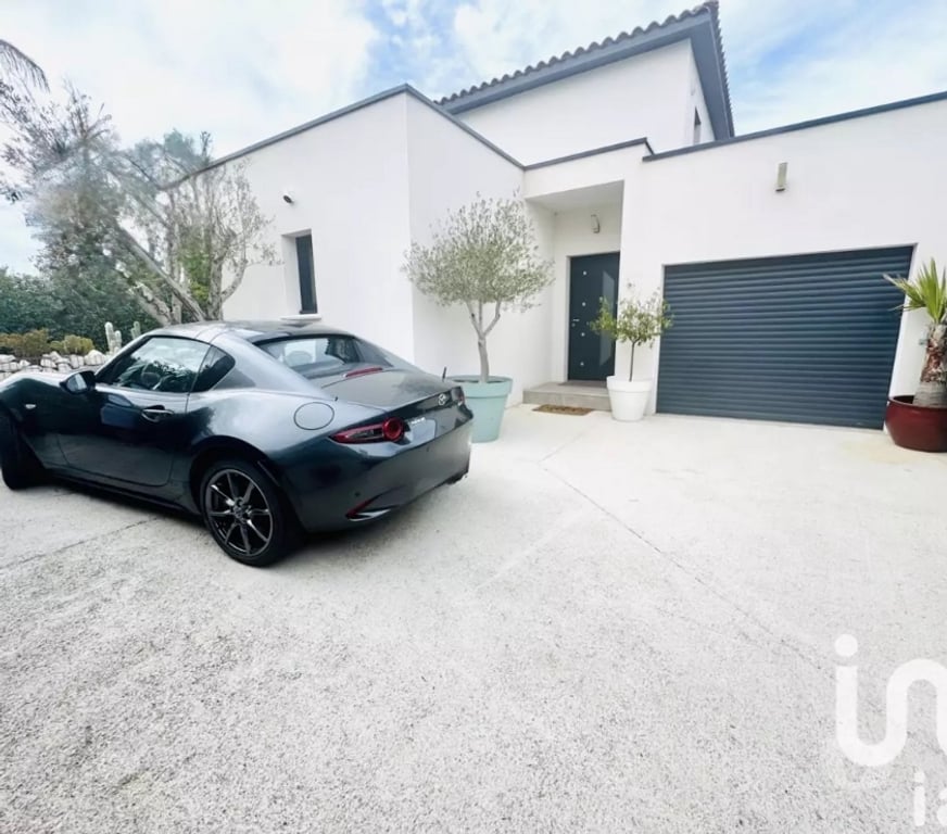 Vente Maison Gard Calvisson - 30420 - Photos Vivastreet Superbe maison d’architecte sur Calvisson
