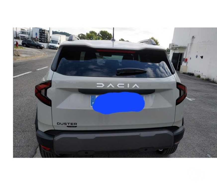 Voiture d'occasion Var Hyeres - 83400 - Photos Vivastreet Duster full hybrid 140 journey