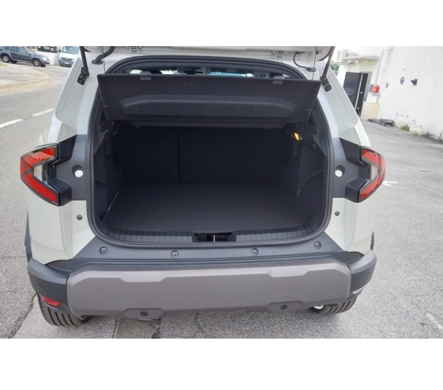 Voiture d'occasion Var Hyeres - 83400 - Photos Vivastreet Duster full hybrid 140 journey