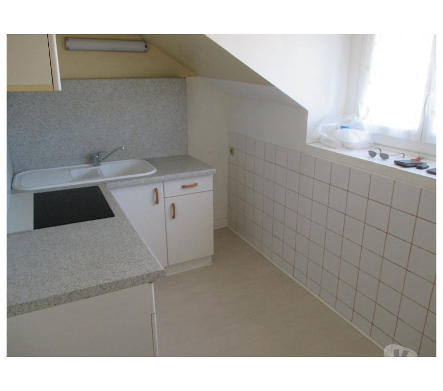 Location appartement Marne Epernay - 51200 - Photos Vivastreet Rive droite, T1Bis à 10' à pieds du centre ville