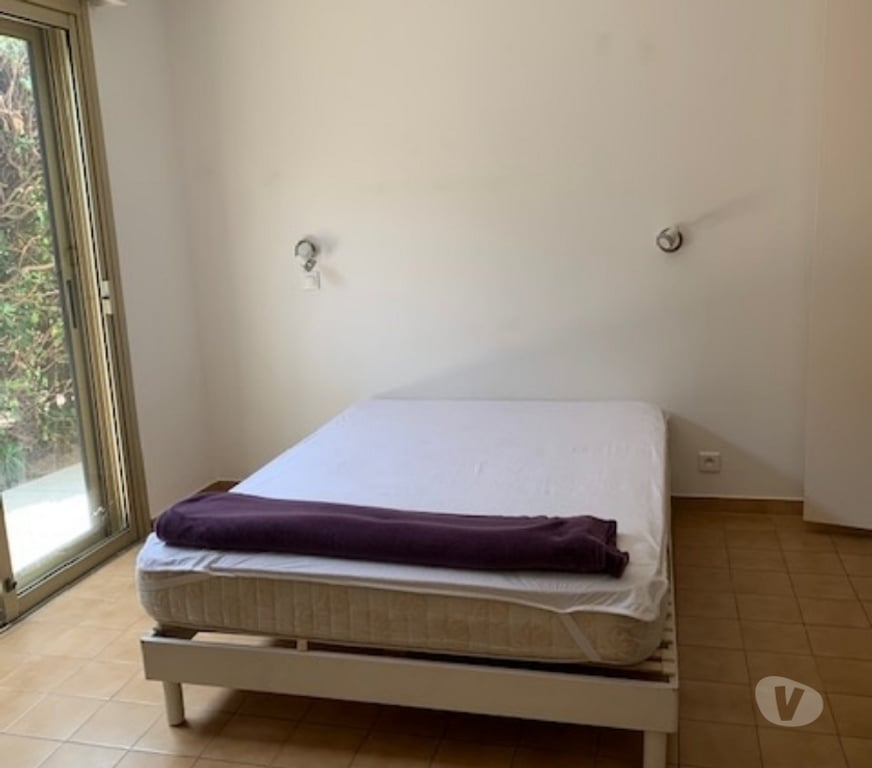 Appartement meublé Alpes-Maritimes St Laurent du Var - 06700 - Photos Vivastreet Appartement meublé à louer au Plateau fleuri