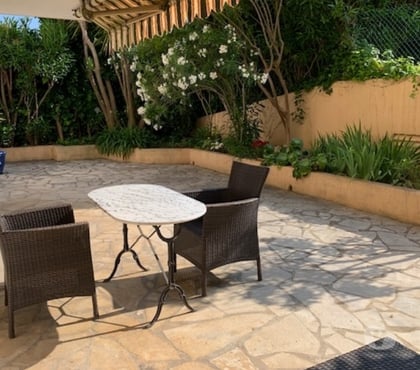 Appartement meublé St Laurent du Var Alpes-Maritimes - Photos Vivastreet Appartement meublé à louer au Plateau fleuri