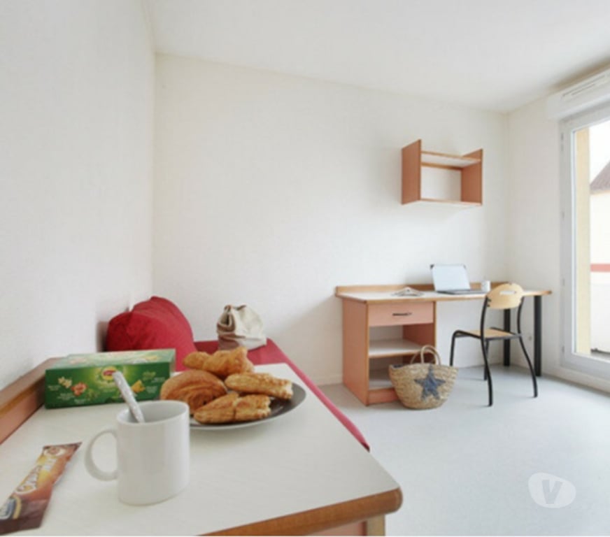Appartement meublé Côte-d'Or Dijon - 21000 - Photos Vivastreet Location studio meublé 23 m²