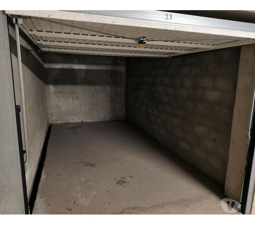 Vente Parking Alpes-Maritimes Cannes - 06400 - Photos Vivastreet BOX Garage 13 m²