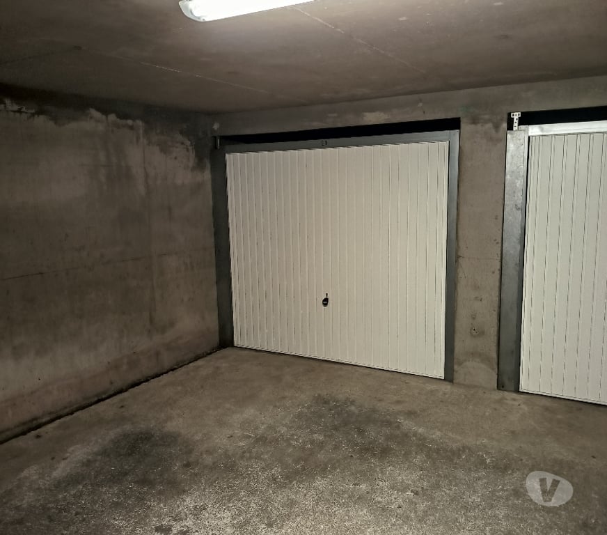 Vente Parking Alpes-Maritimes Cannes - 06400 - Photos Vivastreet BOX Garage 13 m²