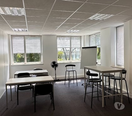 Achat, location bureau Neuilly Plaisance Seine-Saint-Denis - Photos Vivastreet Location salle formation Paris Est