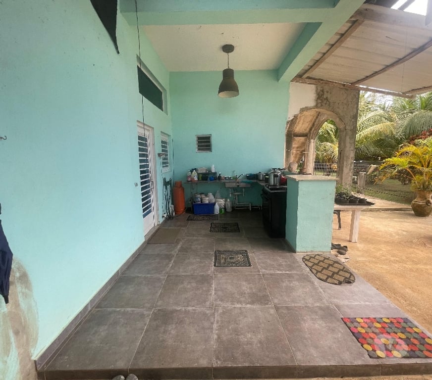 Vente Maison République dominicaine - Photos Vivastreet Cabrera: Maison 2 niveaux proche plages, terrain 4 900 m²