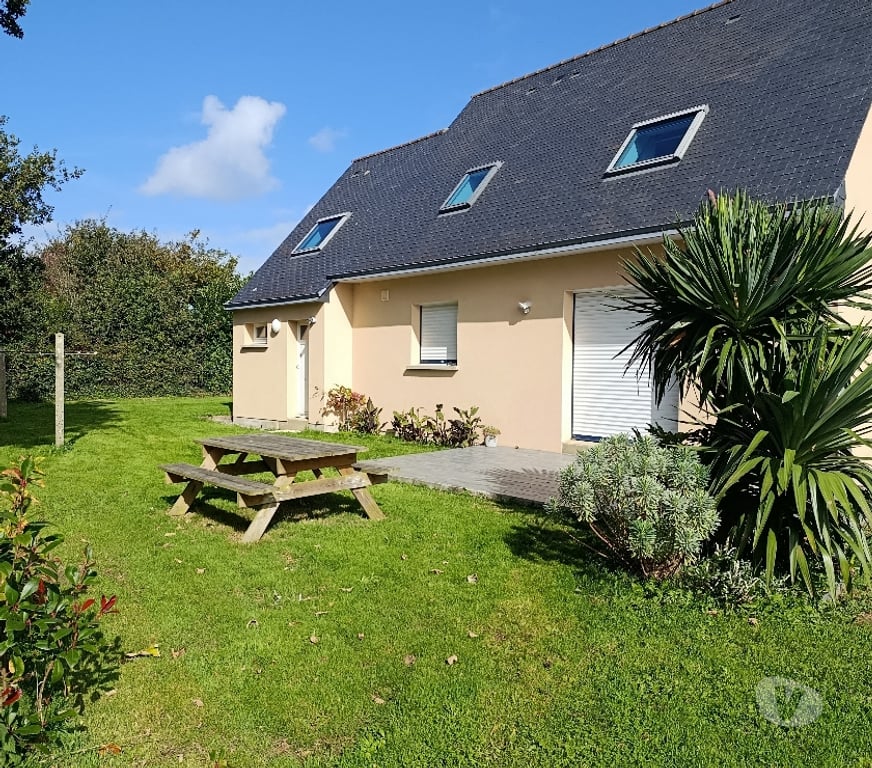 Location maison Finistère Locmaria Plouzane - 29280 - Photos Vivastreet MAISON INDIVIDUELLE T7 5 CHAMBRES AVEC TERRAIN CLOS