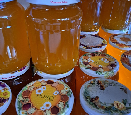 Vins - Gastronomie Esbly Seine-et-Marne - Photos Vivastreet MIEL DE TILLEUL – POTS 1 KG