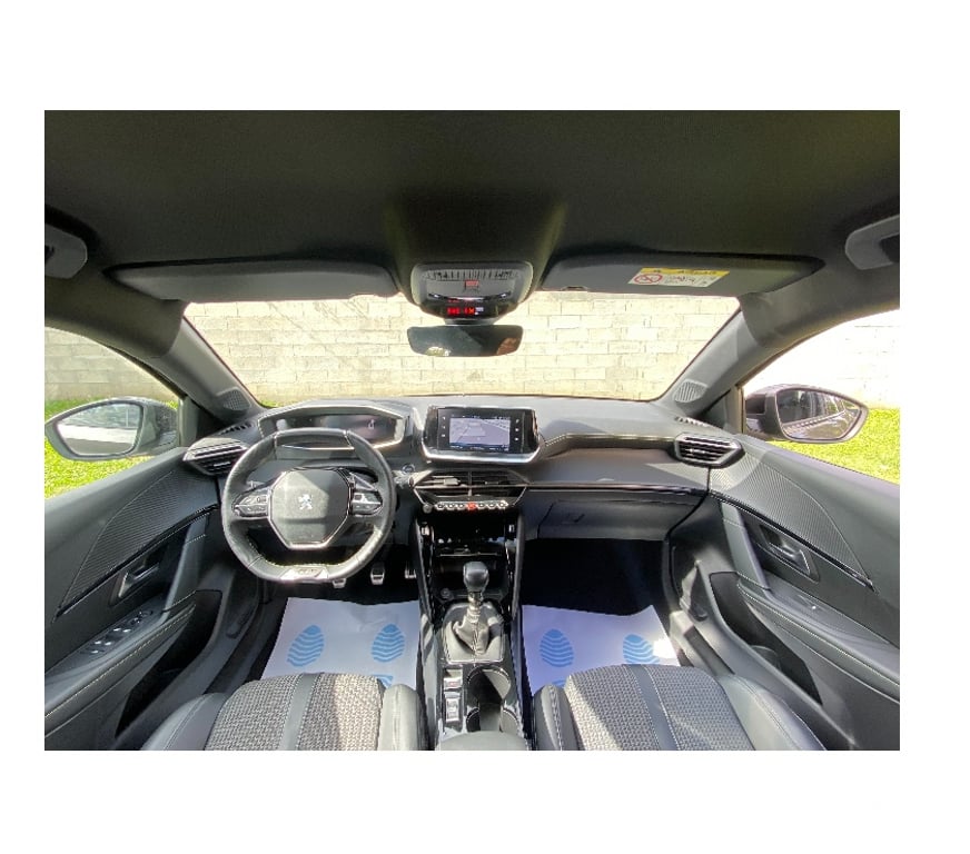 Voiture d'occasion Oise Nogent sur Oise - 60180 - Photos Vivastreet PEUGEOT 208 GT 100 CH S&S BVM6 AN 05 2023 17150 KM