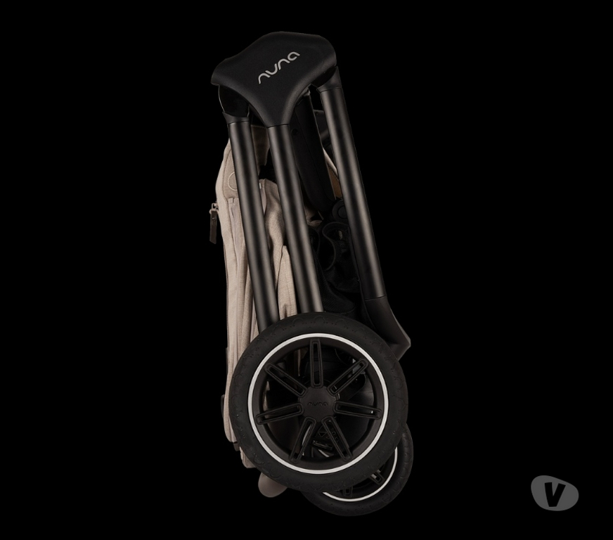 Equipements bébés Paris Paris 2ème ardt - 75002 - Photos Vivastreet Poussette Nuna TRIV Next Generation Cari Bundle