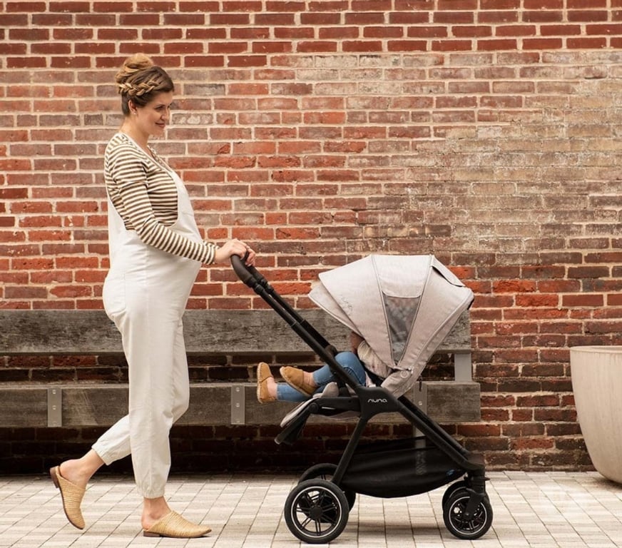 Equipements bébés Paris Paris 2ème ardt - 75002 - Photos Vivastreet Poussette Nuna TRIV Next Generation Cari Bundle