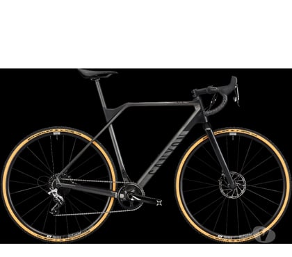 Matériel de sport Paris 17ème ardt Paris - Photos Vivastreet Canyon Inflite CF SL 7.0