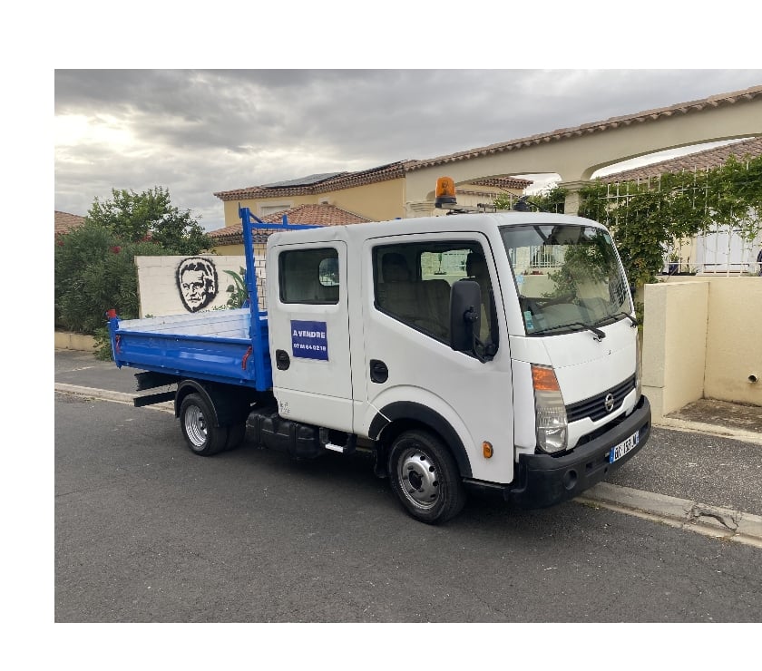 Véhicules commerciaux & utilitaires d'occasion Hérault St Jean de Vedas - 34430 - Photos Vivastreet Nissan benne. cabstar benne double cabine 6 places comme neu