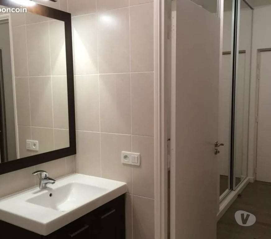 Appartements à vendre Paris Paris 8ème ardt - 75008 - Photos Vivastreet A 50m de l'0péra 2 pièces récent