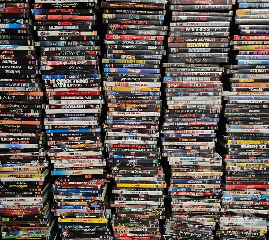 DVD occasion Nord Onnaing - 59264 - Photos Vivastreet Gros lot de 1500 dvd