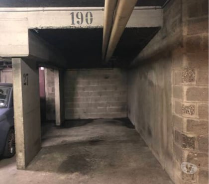 Location parking & garage Paris 20ème ardt Paris - Photos Vivastreet Parking sécurisé 90 euros par mois Paris 20ème