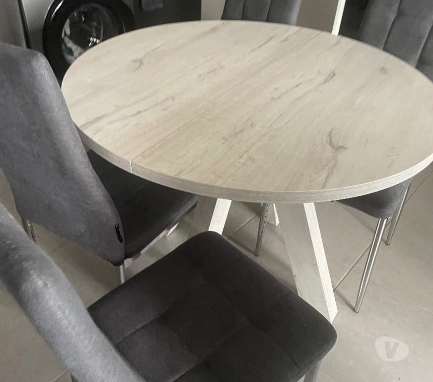 Ameublement & art de la table Aude Narbonne - Photos Vivastreet Très belle table ronde extensible neuve modèle Artico