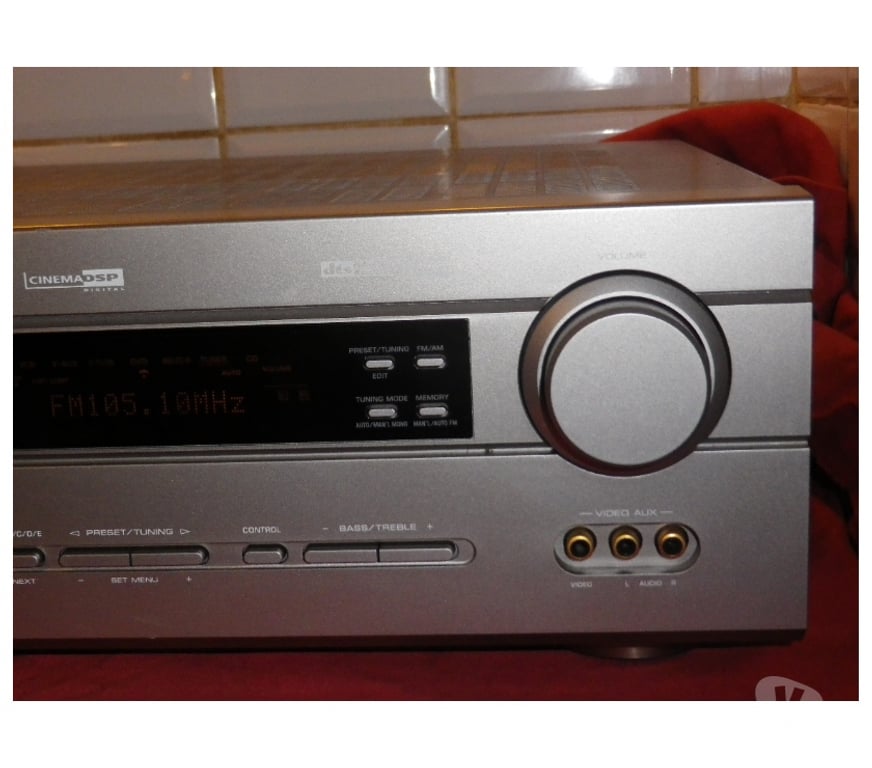 Photo - Video - Son Yvelines Fontenay le Fleury - 78330 - Photos Vivastreet AMPLI AUDIO VIDEO HOME CINEMA 6.1 YAMAHA V440 RDS 6 X