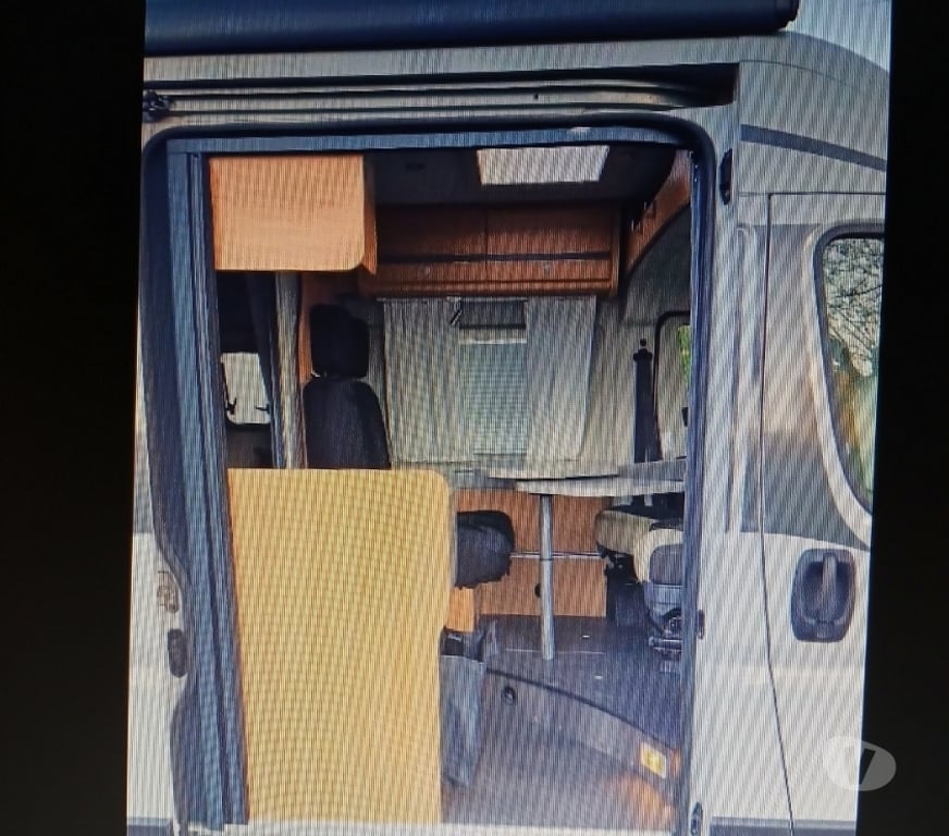 Camping car occasion Hautes-Alpes Embrun - 05200 - Photos Vivastreet Fourgon aménagé TBE Citroën