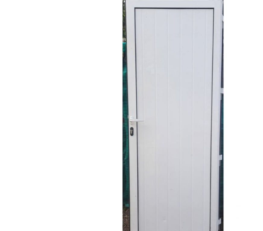 Loiret Orleans - Photos Vivastreet PORTE DE SERVICE PVC occasoin POUR BRICOLEUR SANS BATI