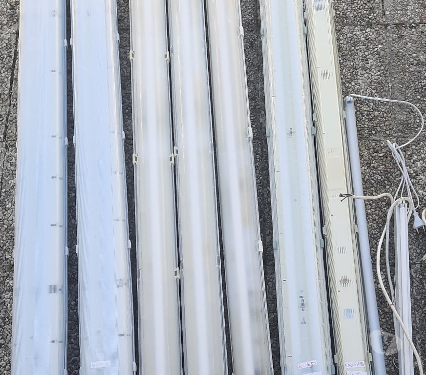 Loiret Orleans - Photos Vivastreet Luminaire ou Réglette applique pour neon pour garage