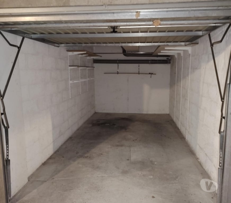 Parkings - Garages Loire-Atlantique La Baule - 44500 - Photos Vivastreet Garage secteur Lajarrige