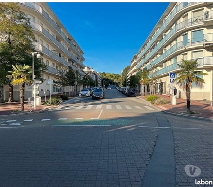 Location parking & garage La Baule Loire-Atlantique - Photos Vivastreet Garage secteur Lajarrige