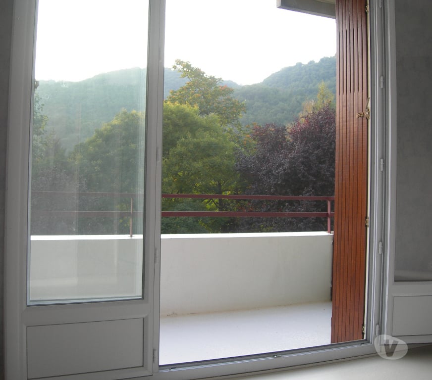 Appartements à vendre Isère Vizille - 38220 - Photos Vivastreet Appartement F2 à Vizille près de Grenoble