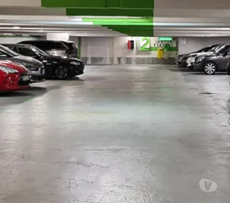 Parkings - Garages Paris Paris 18ème ardt - 75018 - Photos Vivastreet Location place de parking